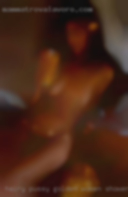 Hairy pussy golden women shower in Higginsville Missouri.