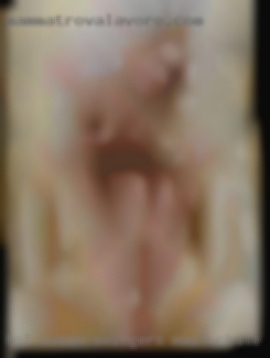 Hot women swingers masturbate loud from Venice.