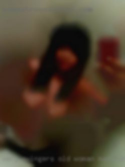 Very swingers old woman mastrubating from Minot.